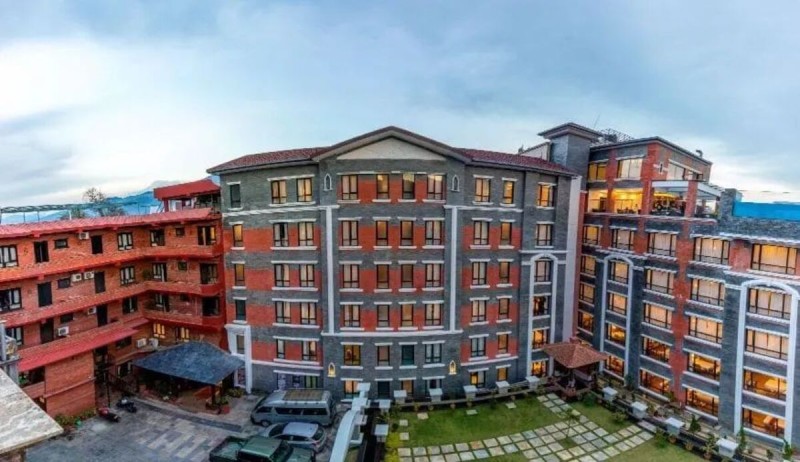 सरकारी जागिर छाडेर चलाए होटल, अहिले भयो ५ अर्बको ब्रान्ड
